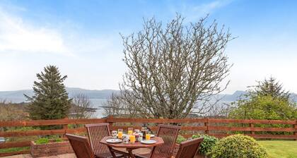 Loch Nibheis - Two Bedroom House, Sleeps 4