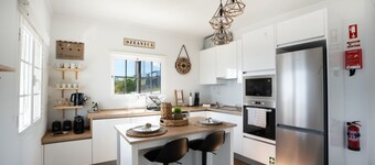 Ozeanica Heights by LovelyStay