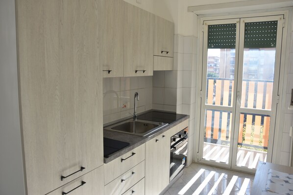 Private kitchen - Whole Suite Pigneto Complete vacation home ideal for families, adjacent Metro C (Roma)