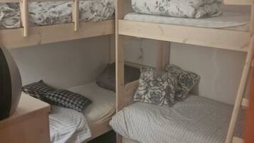 2 camere, ferro/asse da stiro, Wi-Fi