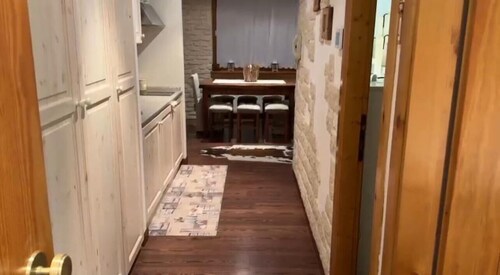 On the ground floor a wonderful renovated comfortable apartment!