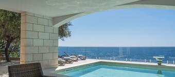 Villa Toma - Two Bedroom Villa with Swimming Pool and Sea View; Beachfront