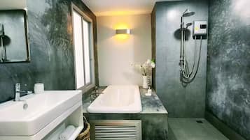 Towels, toilet paper