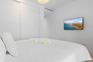 2 soverom, safe på rommet, strykejern/-brett og wi-fi (inkludert)