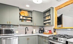 Fridge, microwave, oven, stovetop - Flagstaff Forest Retreat • Hot Tub • Fire Pit • Fully Fenced Yard • Pet Friendly (Flagstaff)