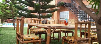 Spacious 9-bedroom apartment in fantastic Tema with WiFi, AC