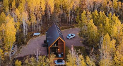 Nord Hytte New Listing With Sauna and Wood Burning Hot Tub in Tofte, MN.