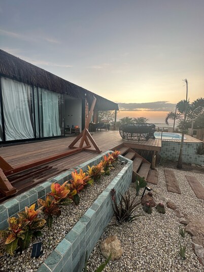 Beach house with pool at Point do Kitesurf 200km from Natal! 