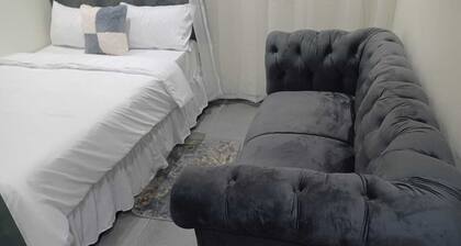 Nice 3-bedroom Aprt with WiFi at 59 lindhorst st Kenilworth Joburg South 2190