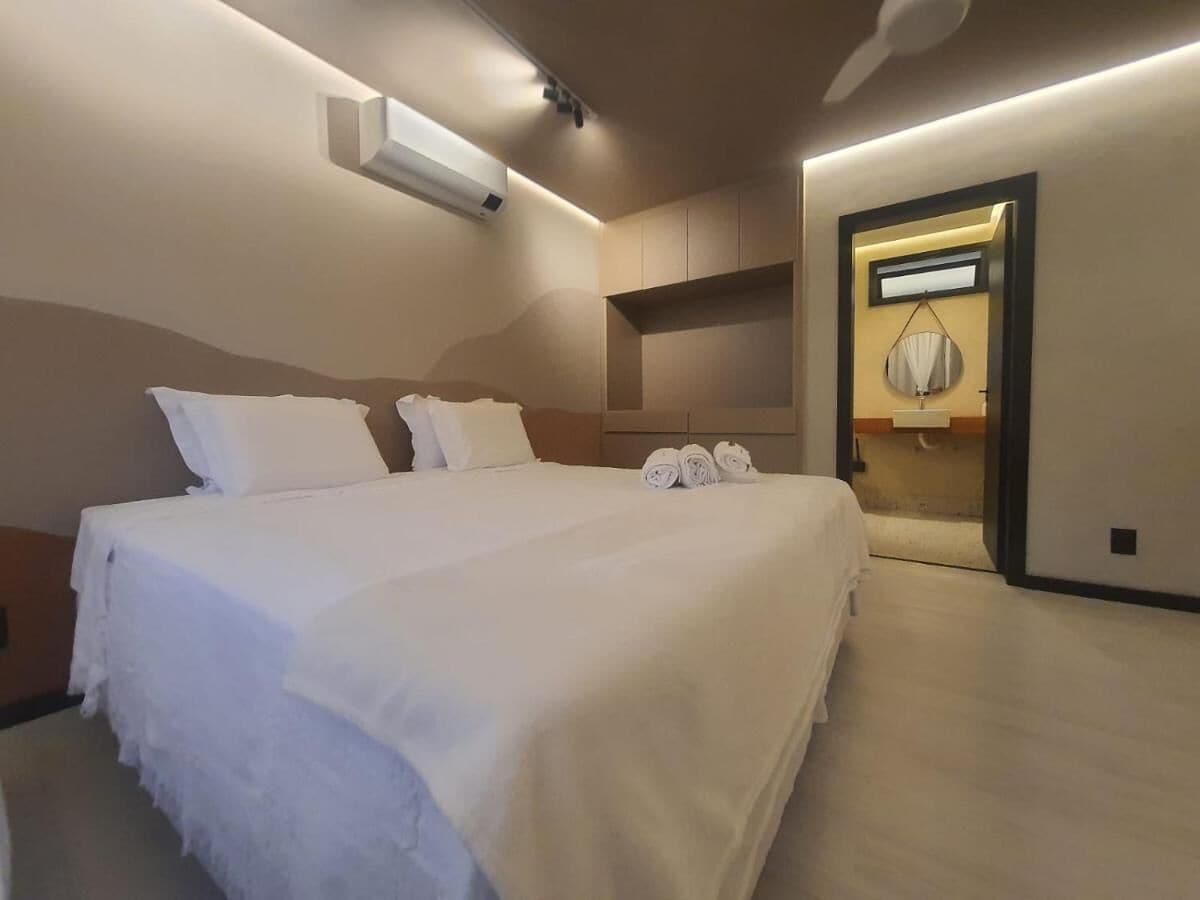 Individually decorated, individually furnished, desk, laptop workspace