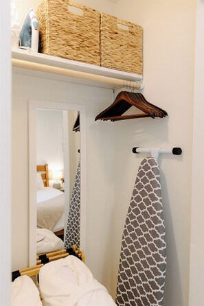 1 Schlafzimmer, Bügeleisen/Bügelbrett, WLAN, Bettwäsche