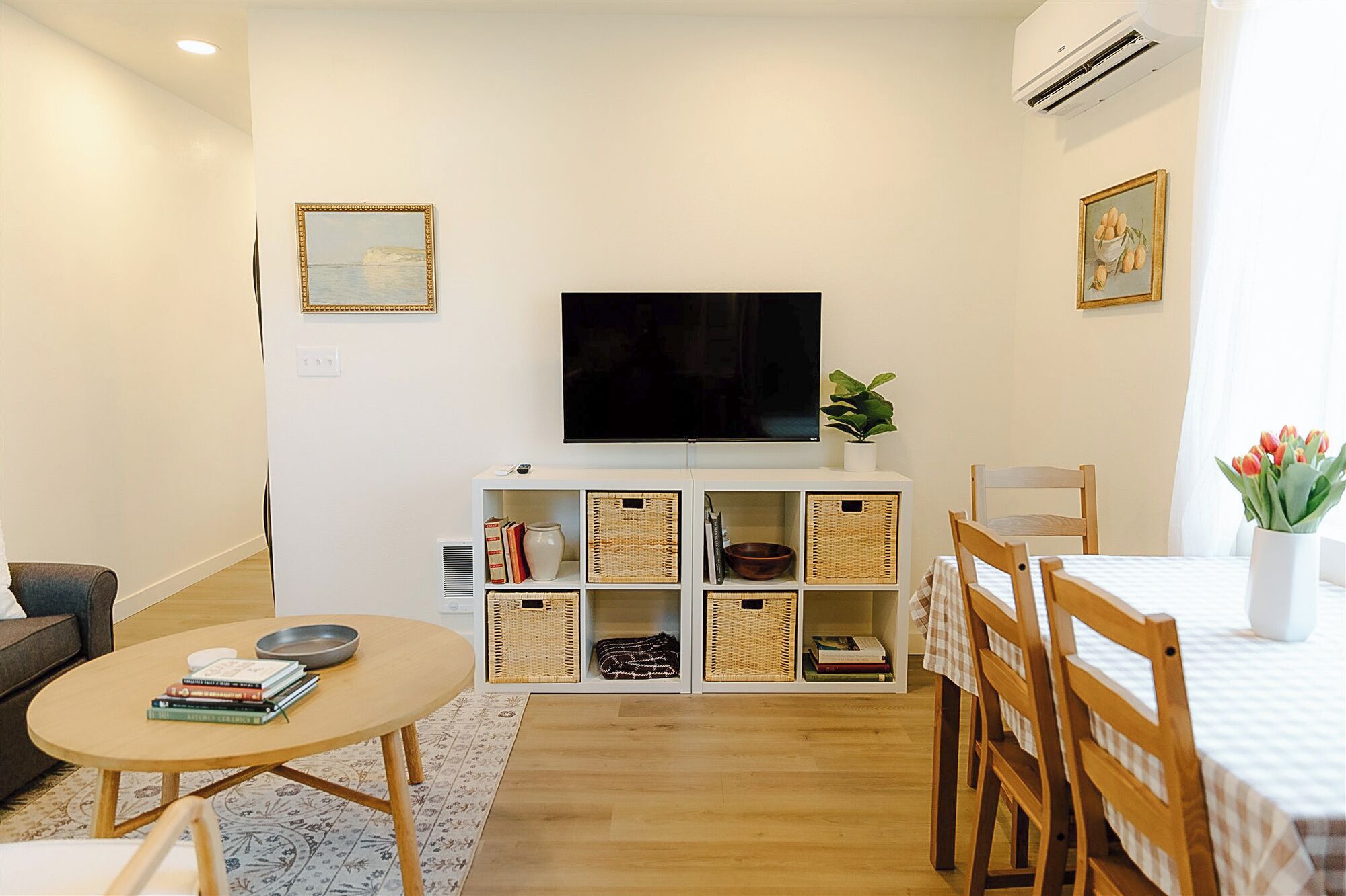 TV, books