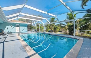 Et oppvarmet basseng