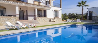 Cubo's Casa Rural Isabelita / private pool / air conditioning / free wifi