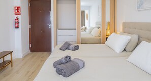 Strykejern/-brett, wi-fi (inkludert) og sengetøy