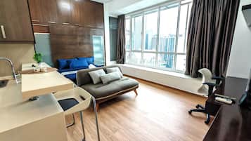 Desk, iron/ironing board, free WiFi