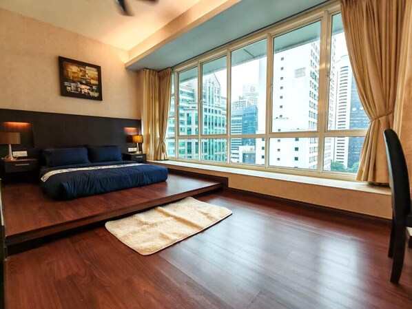Deluxe Studio Suite, City View | Desk, iron/ironing board, free WiFi - Parkview Serviced Apartment (Kuala Lumpur)
