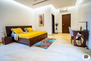 2 soverom, strykejern/-brett, wi-fi og sengetøy