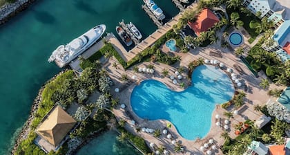 Harborside Resort at Atlantis-1 Bedroom-1 Bath- Access to Atlantis Waterparks