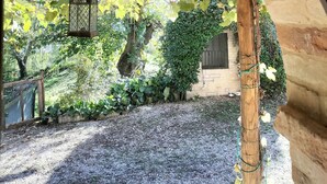 Unclassified image, 5 of 30, button - Cottage on the Marche hills with swimming pool. (Marche)