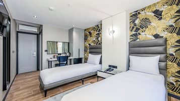 Deluxe Twin Room | 義大利 Frette 床單、高級寢具、Select Comfort 床墊、迷你吧