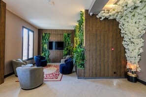 Lobby sitting area - Dedem Hotel Premium Çorlu (Corlu)