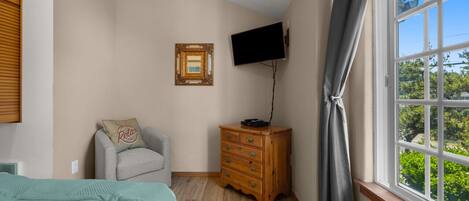 1 habitación, wifi y ropa de cama