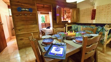 Casa, 2 quartos, varanda, vista para o jardim | Cozinha privada