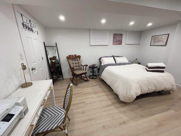 1 bedroom, WiFi, bed sheets