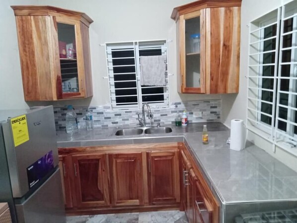 Private kitchen - 2-bedroom house in serene St. Catherine with WiFi, AC (St. Catherine)