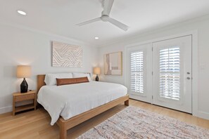 2 bedrooms, iron/ironing board, WiFi, bed sheets - Pistachio Beach Townhouse | Steps to Destin Sand (Destin)