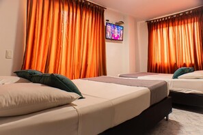 27 habitaciones, tabla de planchar con plancha, wifi y ropa de cama 