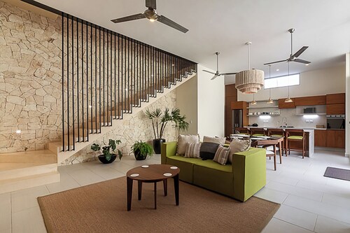 Casa Ya´ax Oasis with Pool & Rooftop bar near Paseo Montejo