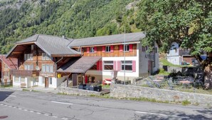 Front of property - Hotel Alpenrose (Innertkirchen)