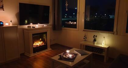 Strandnahe(ca.350m) EG-Wohnung, bis zu 4 Personen am Südstrand/Fehmarn mit Kamin