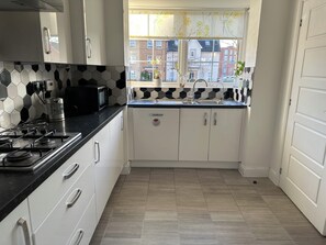 Private kitchen - Liddle House Haven (Basingstoke)