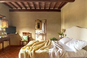9 dormitorios, wifi gratis, ropa de cama