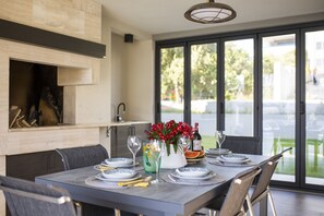 Dining - Luxury villa Mary Lou with pool and spa area (Zadar)