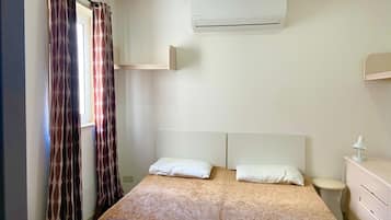 3 Schlafzimmer, Bügeleisen/Bügelbrett, WLAN, Bettwäsche