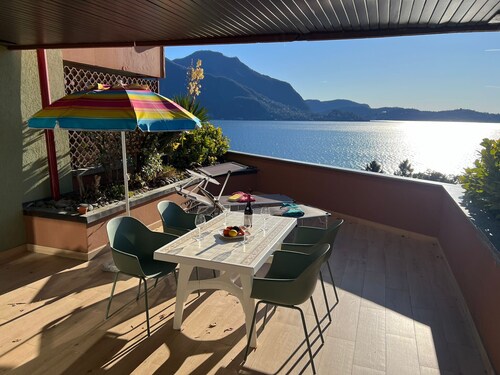 Bella Rosa Apartment in Ghiffa with lake view