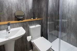 Towels, toilet paper