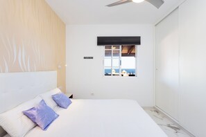 1 bedroom, iron/ironing board, WiFi, bed sheets - Home2Book Sea Breeze Apartment, Pool & Terrace (Las Caletillas)