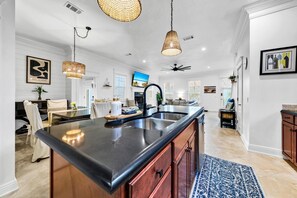 Interior - 🦩Book Me Baby! Marabella at Seagrove Beach🦩 (Seagrove Beach)