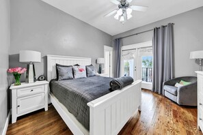 5 عدّة غرف نوم وواي فاي مجانًا وملاءات أسرّة