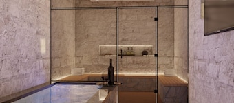 Villa Marina - Five Bedroom Villa With Pool