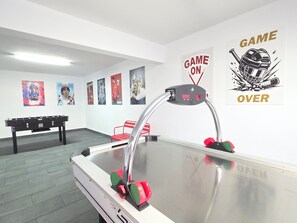 Spielezimmer
