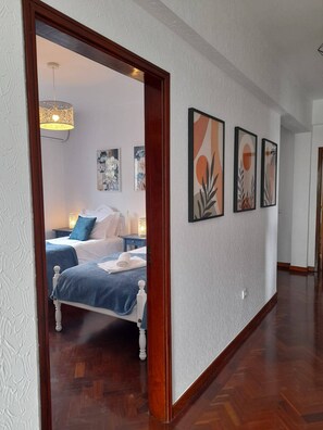 5 bedrooms, iron/ironing board, Internet, bed sheets - Rodrigues Villa  Funchal (Funchal)