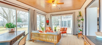 13 Mi to Arrowhead Stadium: Blue Springs Home!