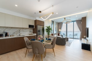 Interior - Premium 2BR Emaar Beachfront w/ Beach Access (Dubai)