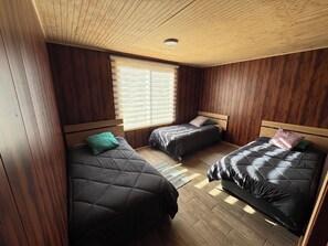 2 chambres, Wi-Fi gratuit, draps fournis